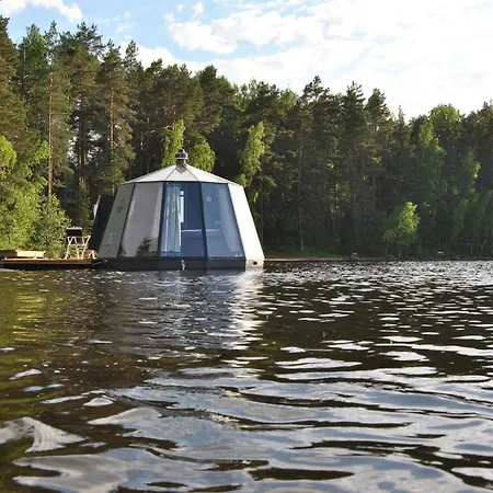 Aurorahut Igloo - Ka-yaks Included Imatra